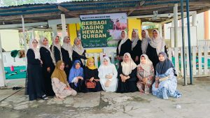 Qurban Perdana Majlis Taklim Al-Ikhlas Desa Air Tawar Sukses Digelar, 450 Kupon Daging Dibagikan untuk Warga Parit 12